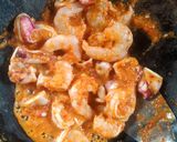 Foto langkah ke 2 dari resep Mie Goreng Seafood.