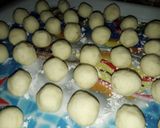 Foto langkah ke 3 dari resep Crispy Cheese Potato Balls.