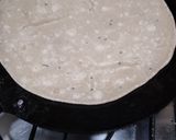 A picture of step 3 of Plain roti.