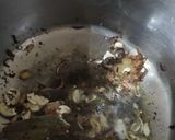 A picture of step 2 of Kashmiri pulao.