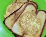 Egg and Cheese Toast langkah memasak 3 foto