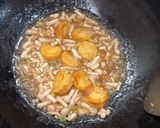 Foto langkah ke 5 dari resep Tofu tumis jamur shimeji.