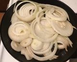 A picture of step 1 of California Farm Instant Sweet and Sour Onion Pickles.