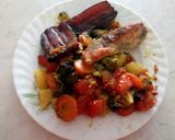 Csirkemell, fűszeres zöldségágyon recept fázis 5 fotója