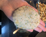 Foto del paso 6 de la receta: Hamburguesas de merluza + crema de calabacín