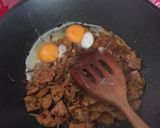 รูปขั้นตอนการทำที่ 3 ของ ผัดหมี่โคราชหมูยอ