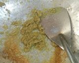 Foto langkah ke 2 dari resep Nasi Goreng Kencur Daun Kemangi.