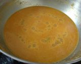 A picture of step 3 of Surmai fish in gravy.
