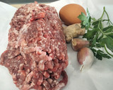 Foto del paso 1 de la receta: Hamburguesa mixta sencilla 🐷🐮