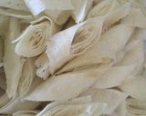 Foto langkah ke 4 dari resep Kripik kulit lumpia.
