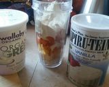 A picture of step 2 of High protein ginger carrot mango smoothie.