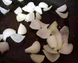 A picture of step 3 of Kadai paneer.