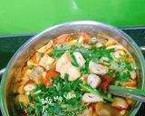 A picture of step 5 of Bún Riêu Cua with Crispy Pork Fat.