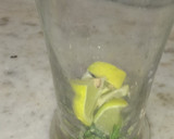 A picture of step 1 of Coke Mocktail.