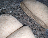 Foto del paso 10 de la receta: Masa de pizza casera, versión integral y versión normal