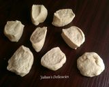 A picture of step 2 of Samosa.