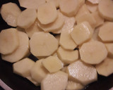 Foto del paso 1 de la receta: Papas a la crema