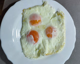 Foto del paso 5 de la receta: Huevos fritos con jamón (airfryer)