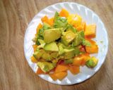 A picture of step 2 of Mango avocado smoothie.