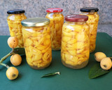 Foto del paso 6 de la receta: Compota de nísperos de la huerta
