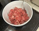 A picture of step 1 of Classic Chinese Pepper Steak.