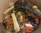 Foto langkah ke 3 dari resep Oseng Kerang Asam Manis.
