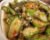 Foto langkah ke 3 dari resep Tumis terong hijau.