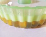 Foto langkah ke 4 dari resep Pudding Mangga Lapis Susu.