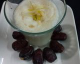 A picture of step 6 of Date Almond Pistachio Shake.