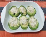 Foto del paso 5 de la receta: Chayotes rellenos con rajas y amaranto