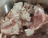 Foto langkah ke 1 dari resep Sop Tulang Iga.