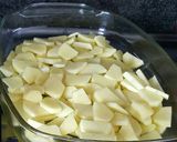 Foto del paso 2 de la receta: Patatas al horno picantes con pinchos de cerdo ibérico