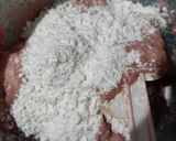 Foto langkah ke 3 dari resep Homemade Chiken Bratwurst.