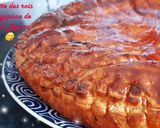 Une image de l'étape 7 de Galette des rois à l'amande de Cyril Lignac 😋.