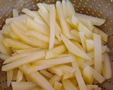 Foto langkah ke 4 dari resep Kentang Goreng Homemade (Devina Hermawan).