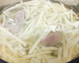 Hình bước làm 3 của món Canh Măng Nấu Xương Heo