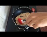 A picture of step 1 of Tomato Oats.