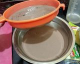 Foto langkah ke 3 dari resep Dadar Gulung Coklat Pisang Keju.