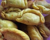 Foto langkah ke 4 dari resep Pastel Mini isi kacang.