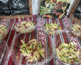 Pas rețetă Spaghete din clătite cu mix de fructe și topping de caramel 1 fotografie