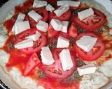 Foto del paso 2 de la receta: Pizza fácil con levadura 🍕