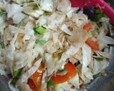 Foto langkah ke 3 dari resep Oseng Kubis Ala Vietnam.