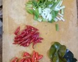Foto langkah ke 3 dari resep Kwetiau goreng.