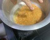 A picture of step 1 of Steamed and fried Sawaiyyan.