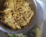 Foto langkah ke 7 dari resep Kwetiow Goreng.