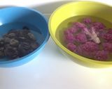A picture of step 1 of Linguine with Clams and Purple Cauliflower Cream.