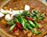 รูปขั้นตอนการทำที่ 5 ของ ไก่ผัดพริกแกงใส่สะตอ