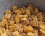 A picture of step 3 of Stove top apple crisp 🍎.