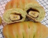 Foto langkah ke 7 dari resep Roti Pandan Pisang Coklat.