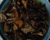 Foto del paso 1 de la receta: Arroz de Presa Ibérica con Trompetas de la Muerte